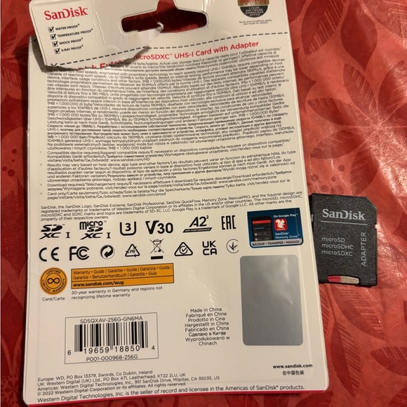SanDisk Extreme 256GB microSDXC UHS-I Memory Card + Adapter - BRAND NEW! - Picture 6 of 6